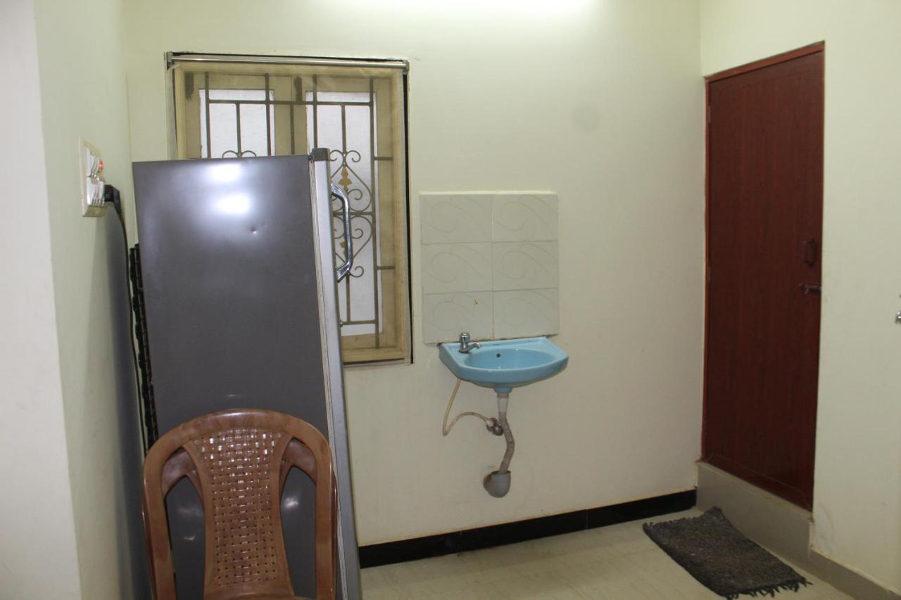 Centaurus Homestay Near Trichy Airport Tiruchirappalli Buitenkant foto