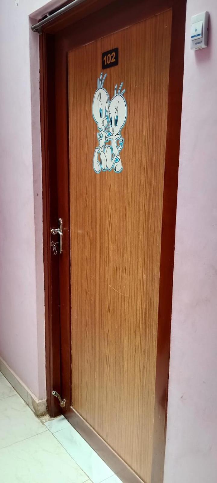 Centaurus Homestay Near Trichy Airport Tiruchirappalli Buitenkant foto